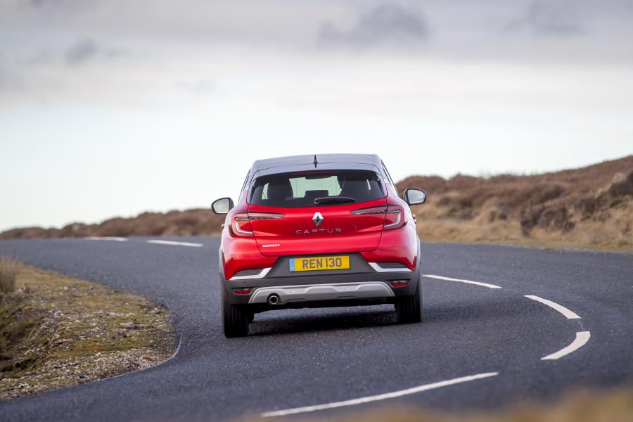  Renault Captur S-Edition 2019 года  (UK) (фото 32 из 40)